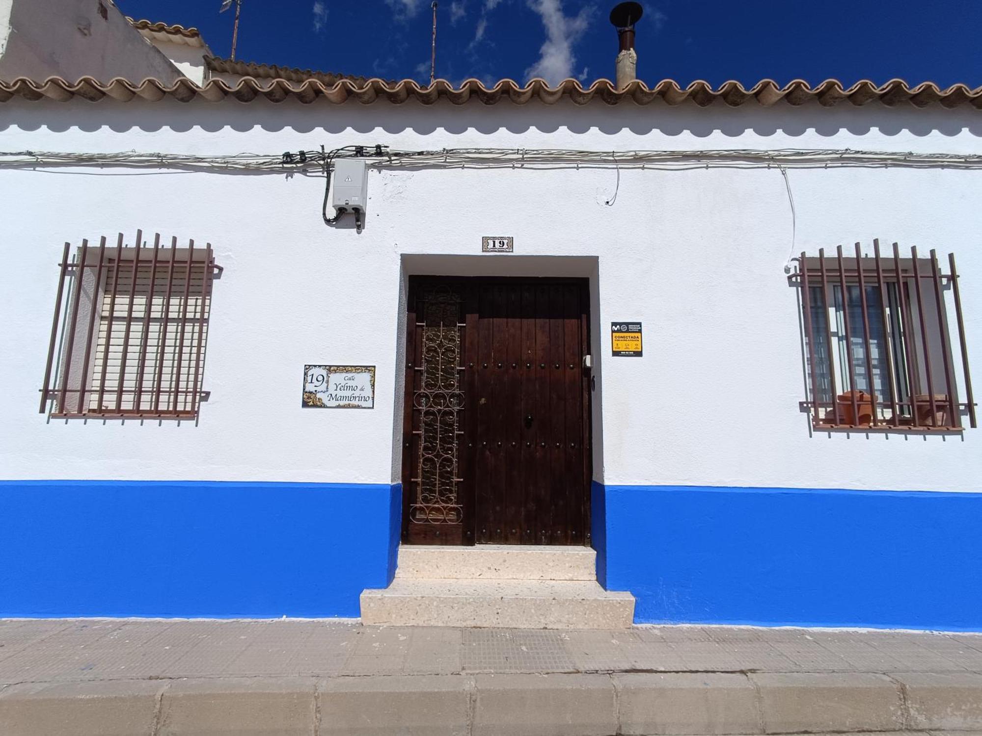 Calle Yelmo De Mambrino 19 Campo de Criptana Kültér fotó